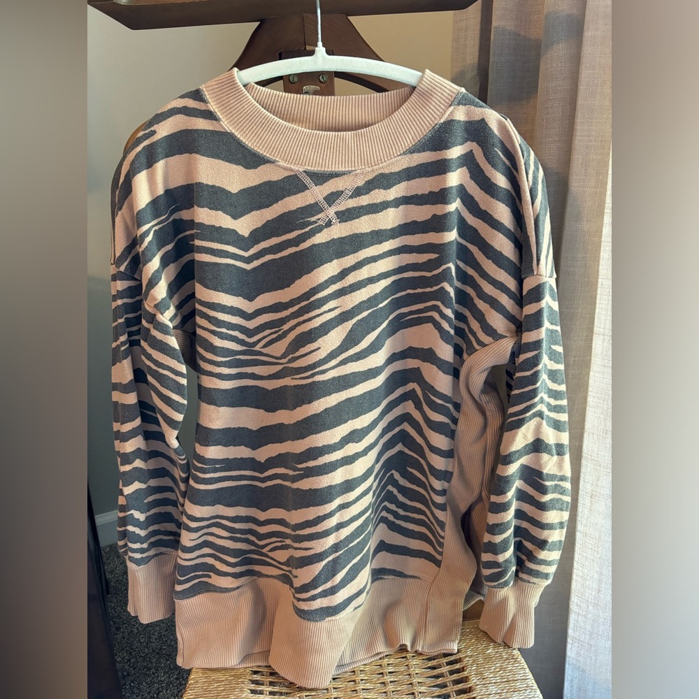 Zebra print aerie sweater